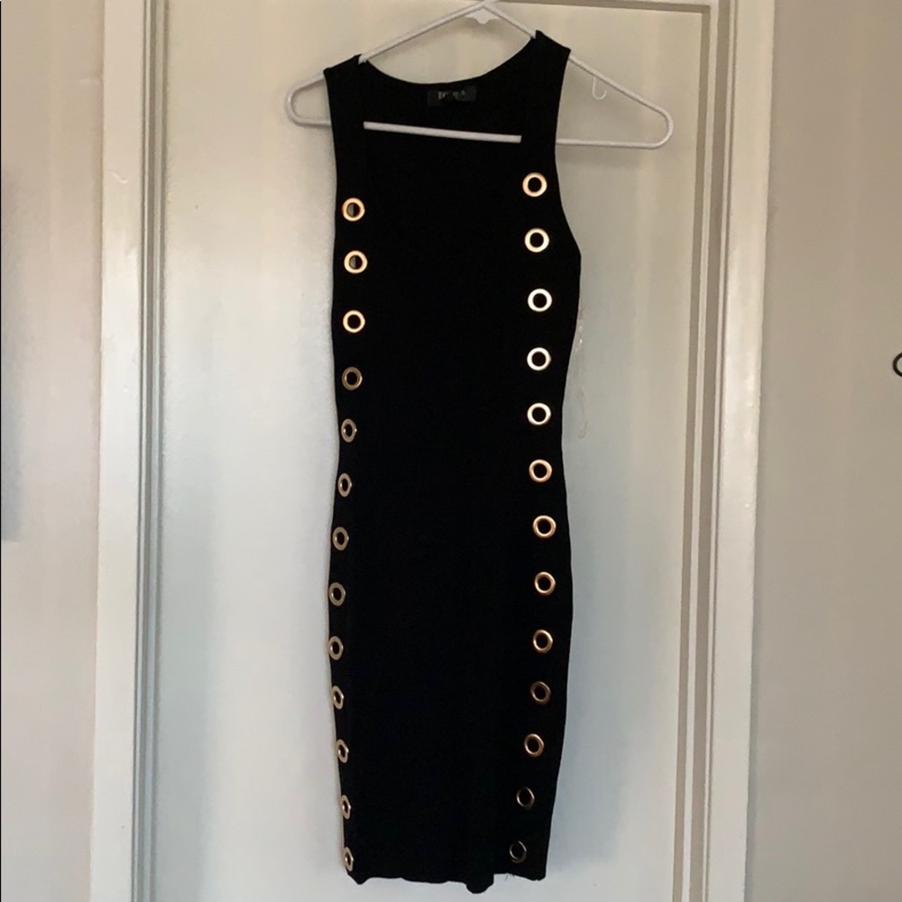 Fitting dress
